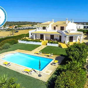 g-vila-ceu-guesthouse.hotelaalgarve.com/